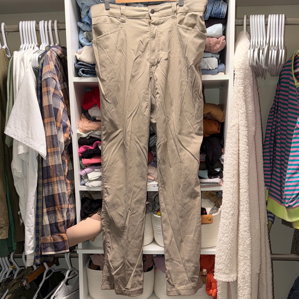 Men's Tan Pants